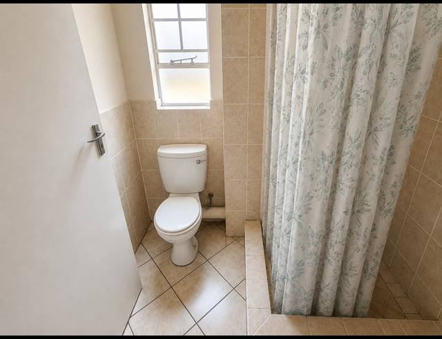2 BEDROOM APARTMENT FOR SALE IN HEUWELOORD